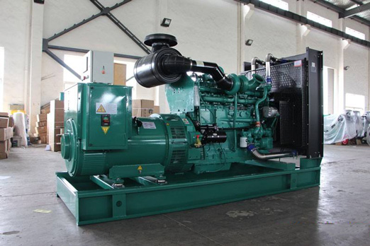 五家渠320kw康明斯柴油发电车出租
