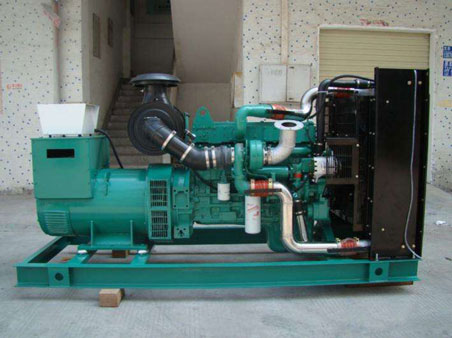 五家渠1100kw康明斯柴油发电机组